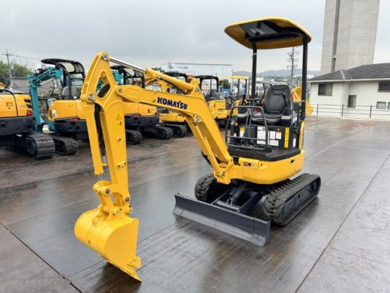 Мини-экскаватор Komatsu PC18MR-3