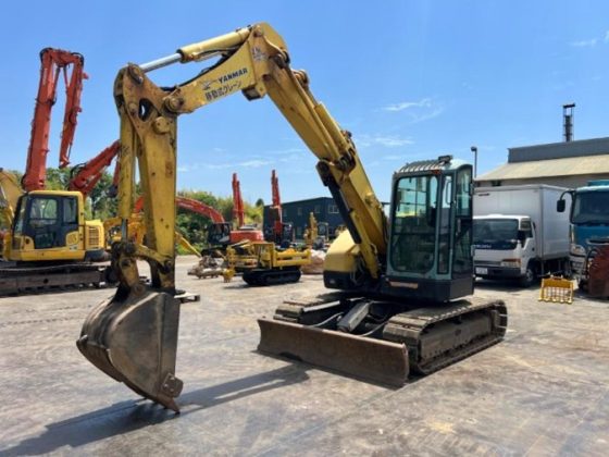 Гусеничный экскаватор Yanmar B7-5B