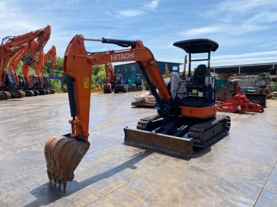 Мини-экскаватор Hitachi ZX35U-5B