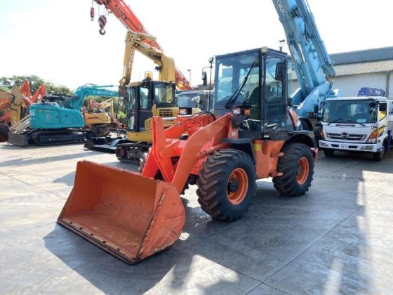 Фронтальный погрузчик Hitachi ZW80-5B