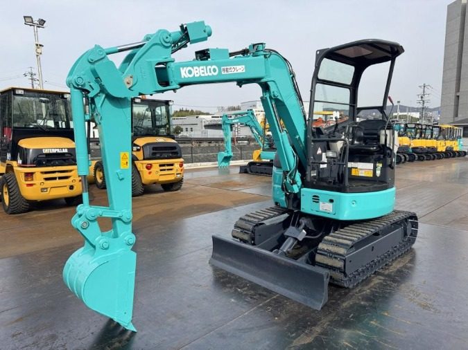 Мини-экскаватор Kobelco SK30UR-6