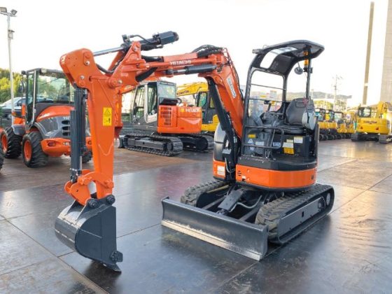 Мини-экскаватор Hitachi ZX30UR-5B