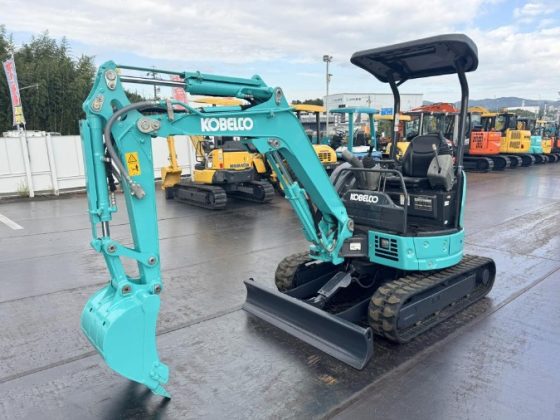 Мини-экскаватор Kobelco SK20SR-6