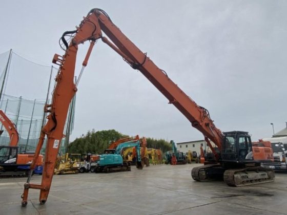 Гусеничный экскаватор Hitachi ZX350LCK-5B