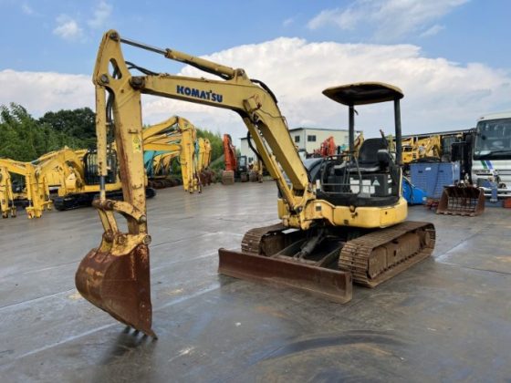 Мини-экскаватор Komatsu PC40MR-3