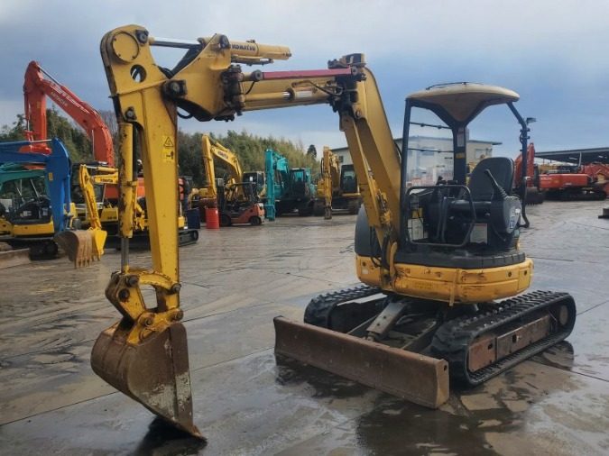 Мини-экскаватор Komatsu PC38UU-5