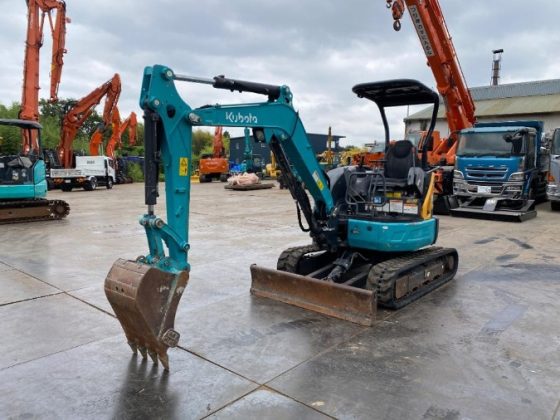 Мини-экскаватор Kubota U-30-6