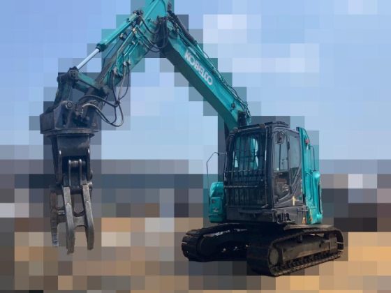 Гусеничный экскаватор Kobelco SK135SRD-7